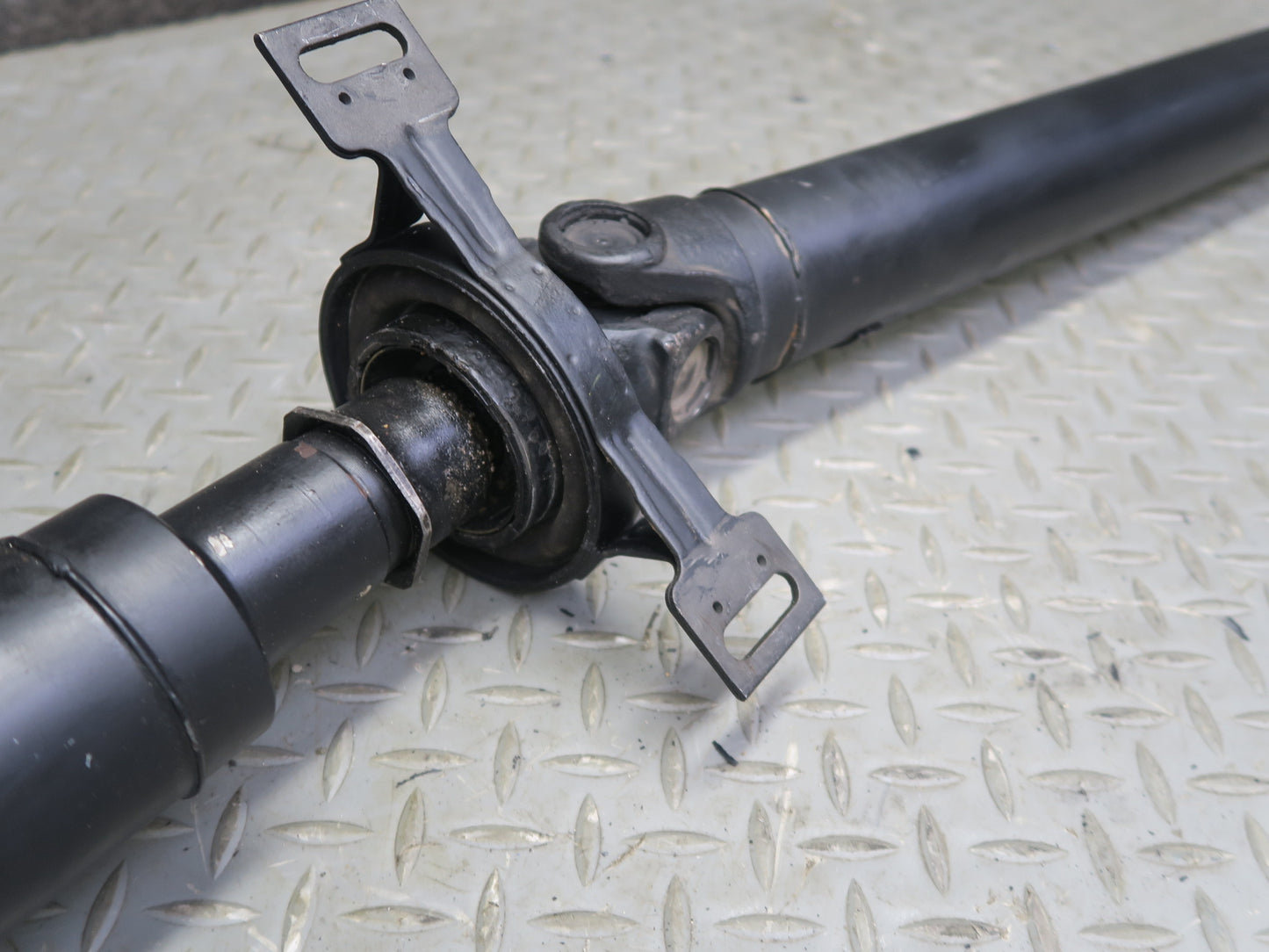94-99 BMW E36 328iC A/T Rear Drive Shaft Driveshaft 1227612 OEM
