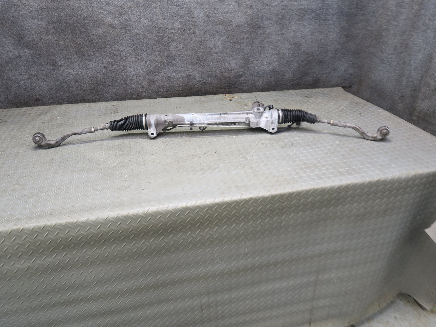 08-12 Audi 8T A5 S5 AWD Power Steering Rack & Pinion 81K Miles 8T1422066B OEM
