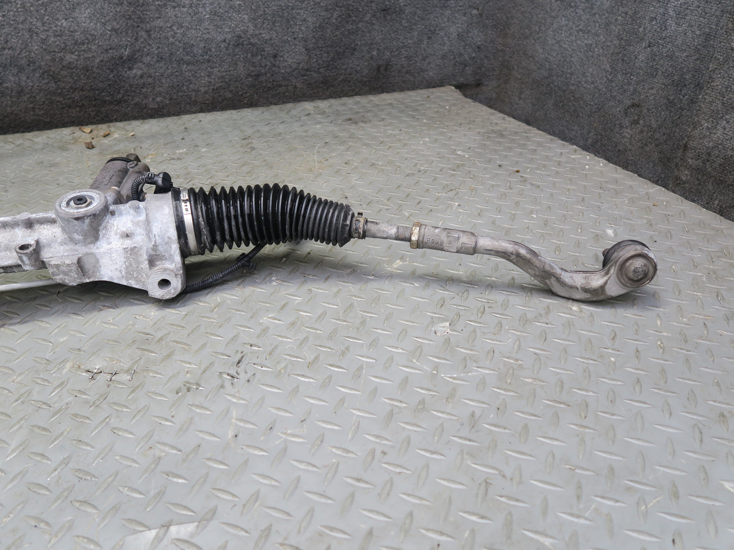 08-12 Audi 8T A5 S5 AWD Power Steering Rack & Pinion 81K Miles 8T1422066B OEM