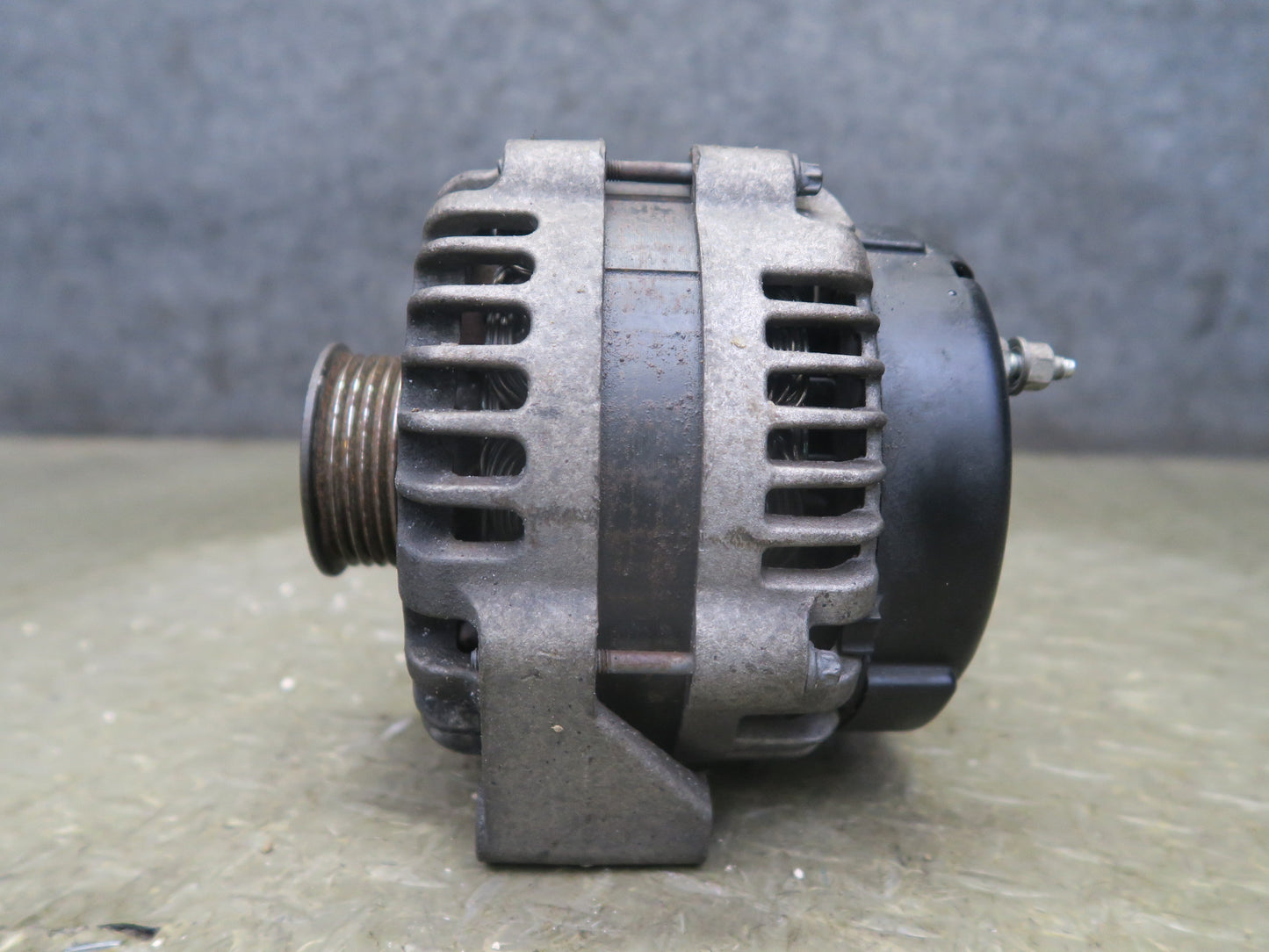 2003-2007 Hummer H2 6.0L Engine Alternator Generator