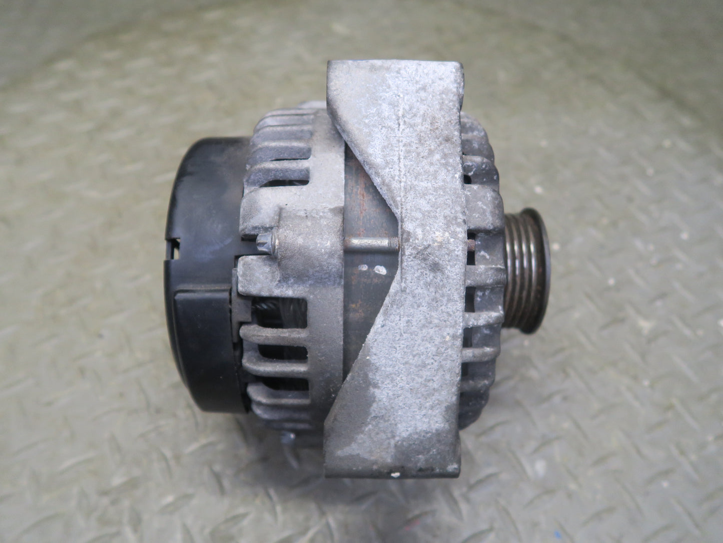 2003-2007 Hummer H2 6.0L Engine Alternator Generator
