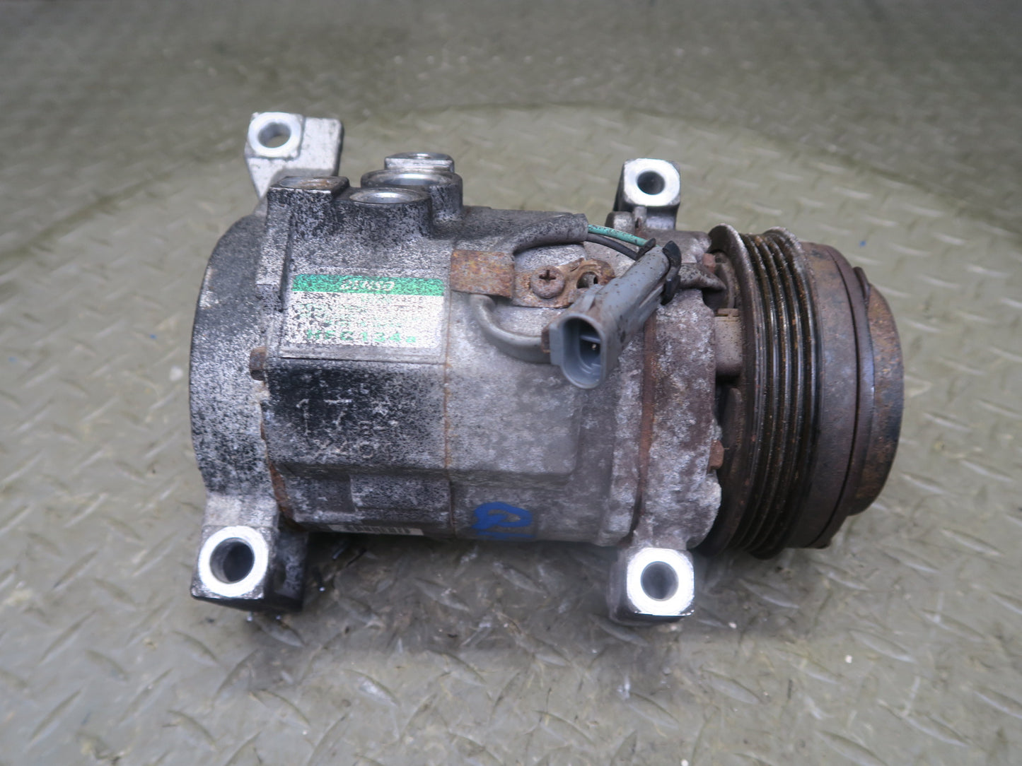 2003-2007 Hummer H2 6.0L Engine A/C Air Condition Compressor