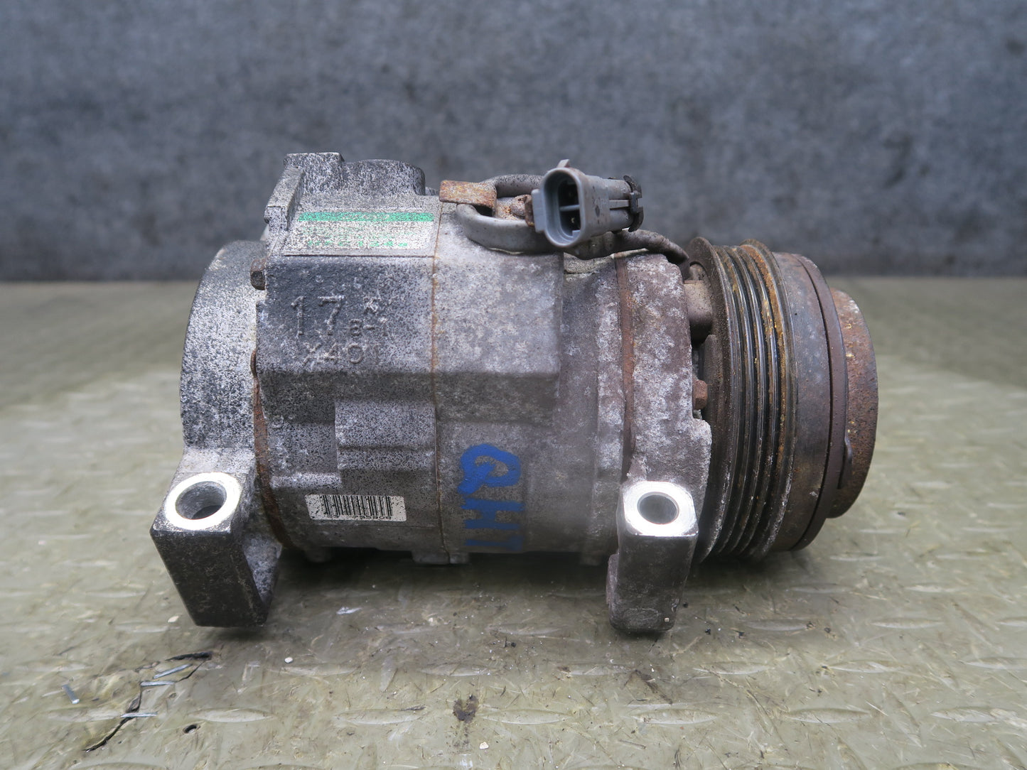 2003-2007 Hummer H2 6.0L Engine A/C Air Condition Compressor