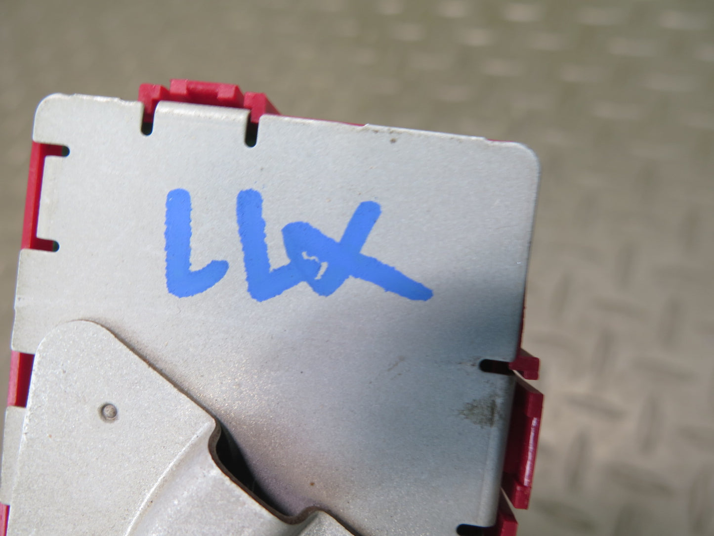 2003-2007 Lexus UZJ100L LX470 Door Control Receiver Computer Control Module