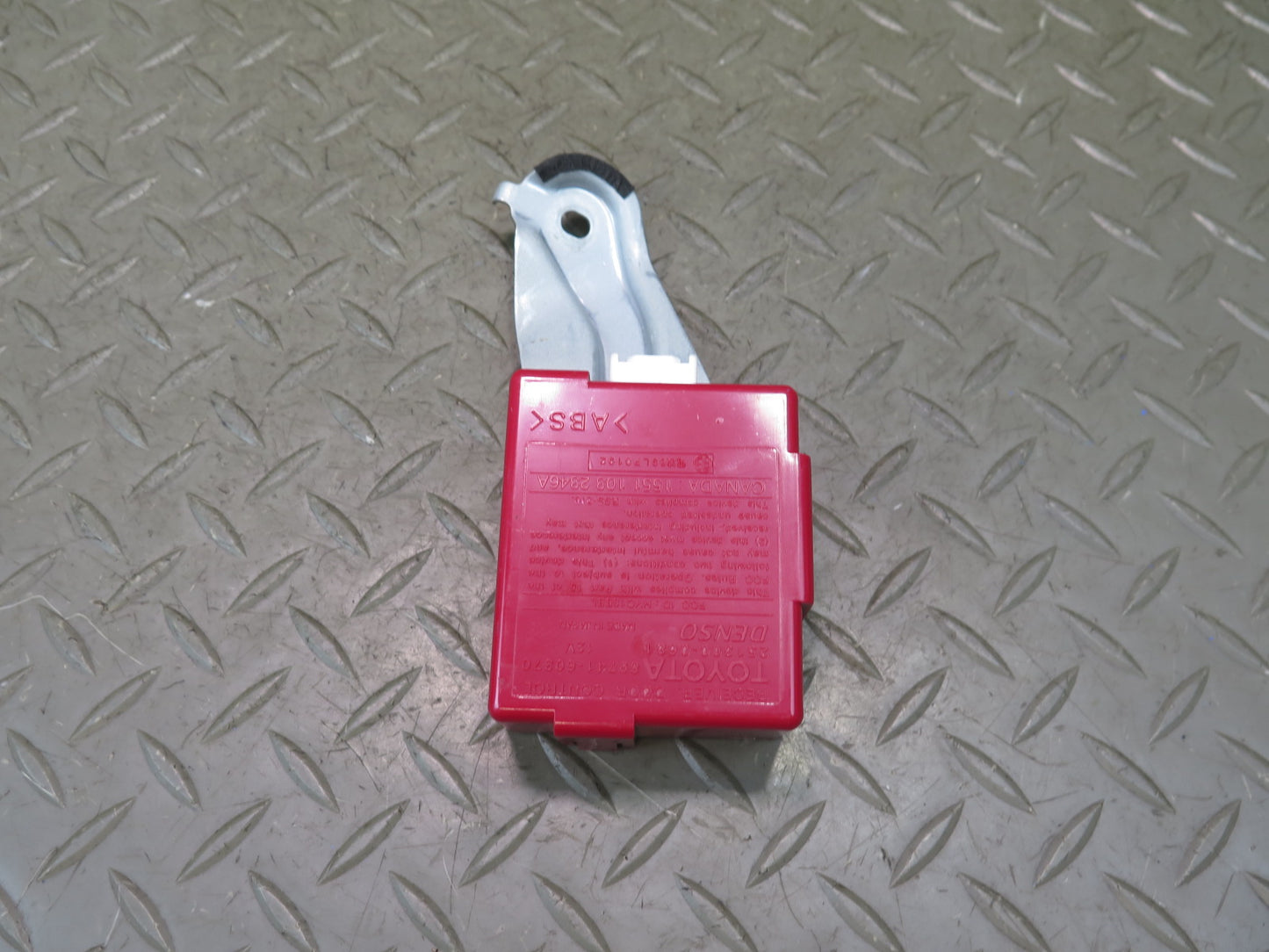 2003-2007 Lexus UZJ100L LX470 Door Control Receiver Computer Control Module