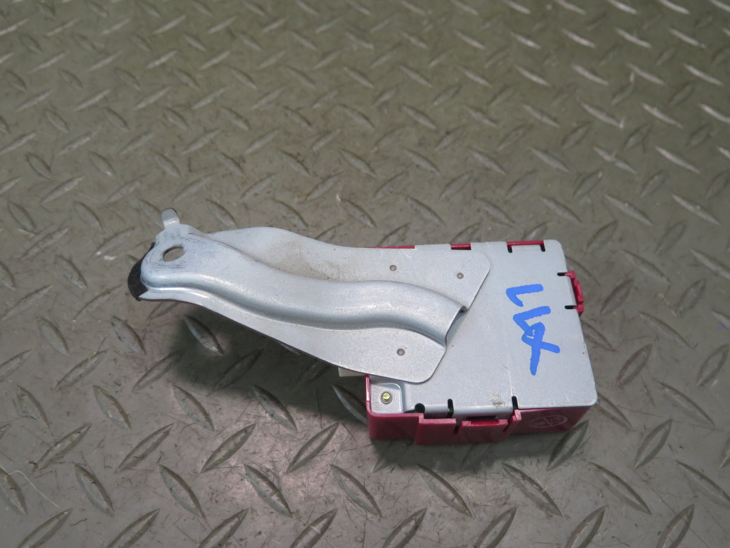 2003-2007 Lexus UZJ100L LX470 Door Control Receiver Computer Control Module