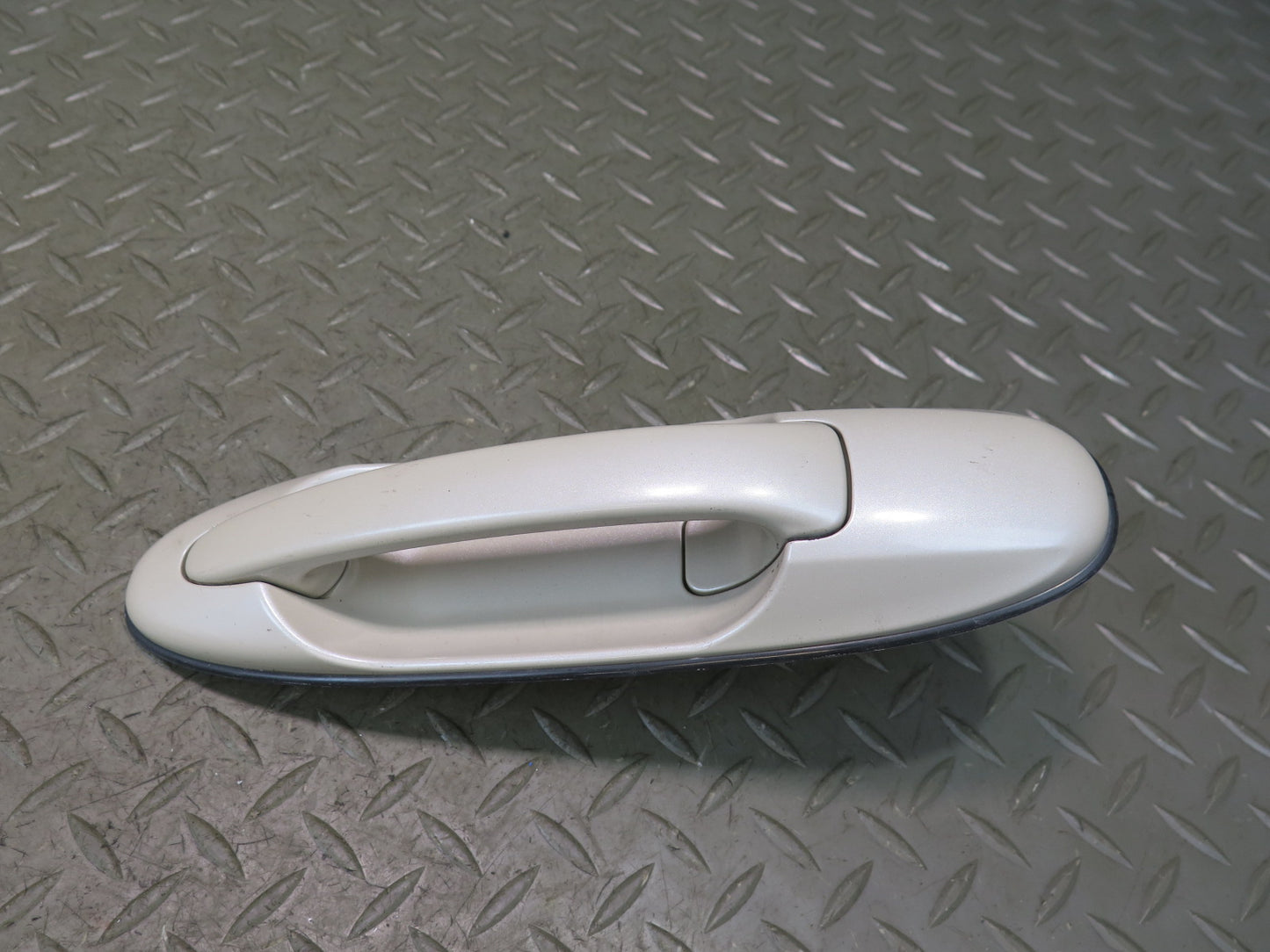 2003-2007 Lexus LX470 Front Rear Left Right Side Exterior Door Handle Set of 4