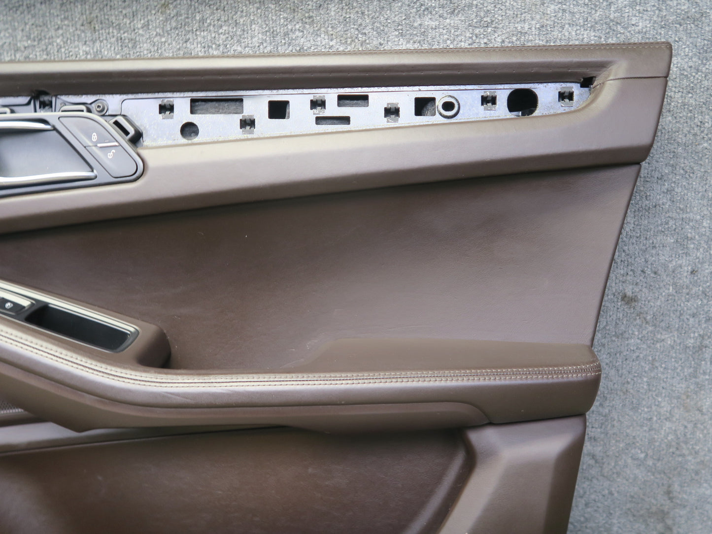 2015-2018 Porsche Macan Front Left & Right Door Trim Cover Panel Set of 2
