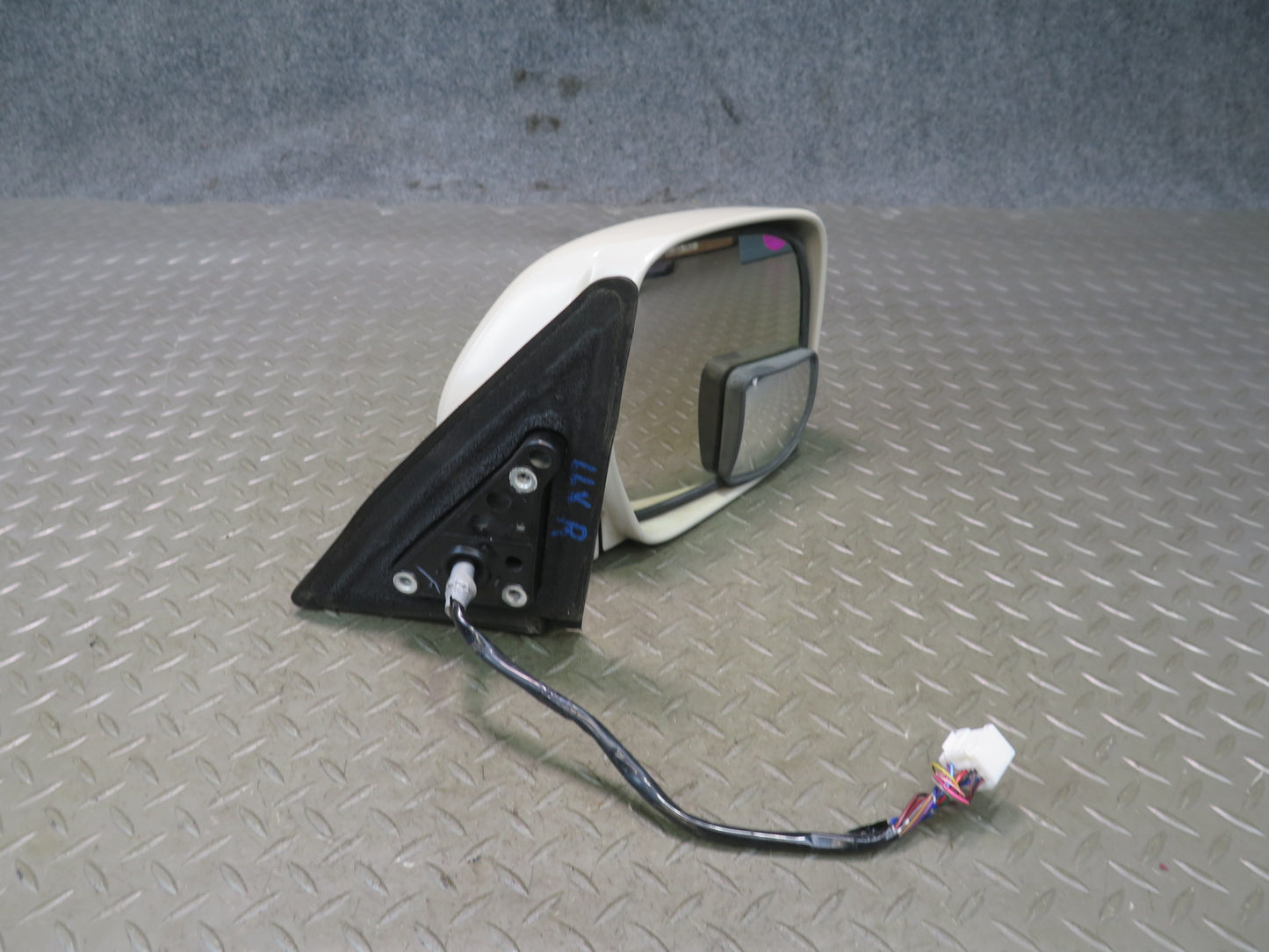 2003-2005 Lexus UZJ100L LX470 Right Door Heated Exterior Side View Power Mirror