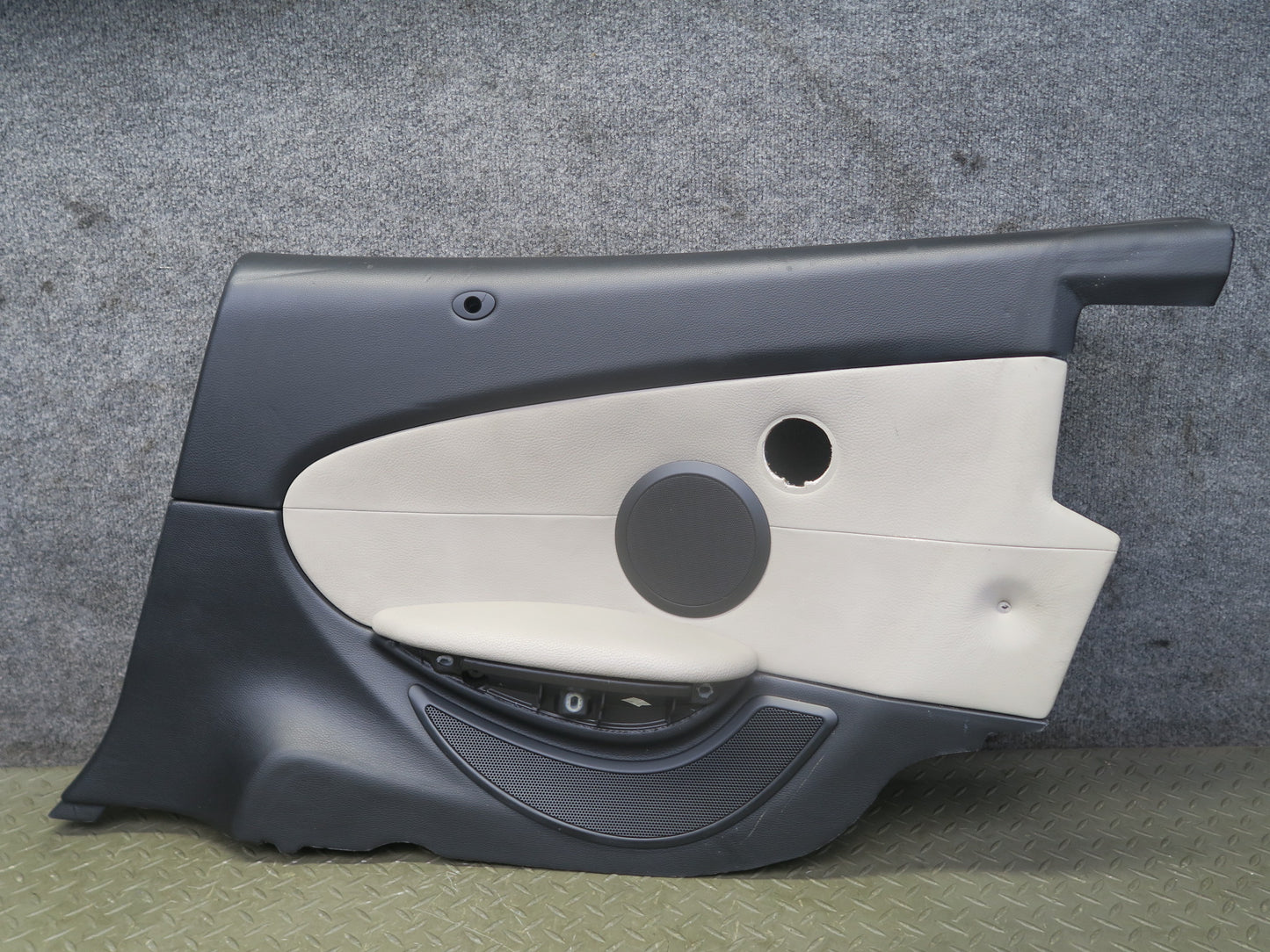 2007 BMW E64 M6 Convertible Rear Interior Quarter Trim Cover Panel Set of 2