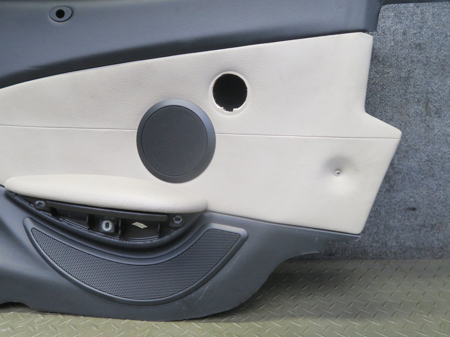 2007 BMW E64 M6 Convertible Rear Interior Quarter Trim Cover Panel Set of 2