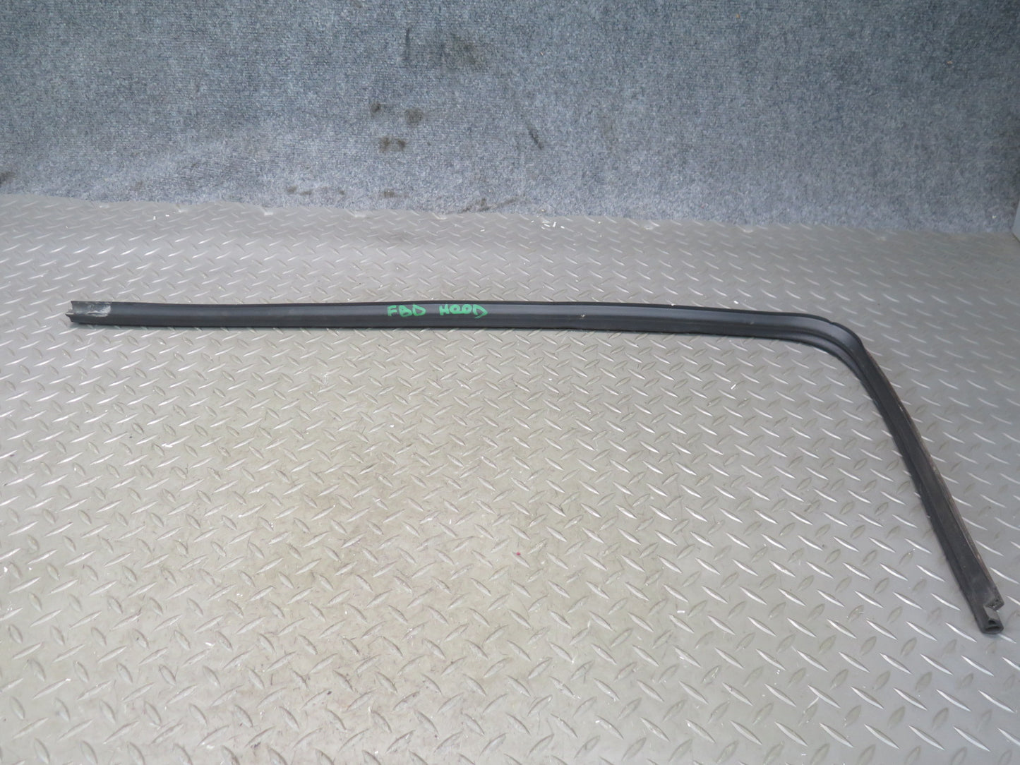 96-99 BMW E36 328iC Set of 3 Front Hood Weatherstrip Rubber Seal OEM