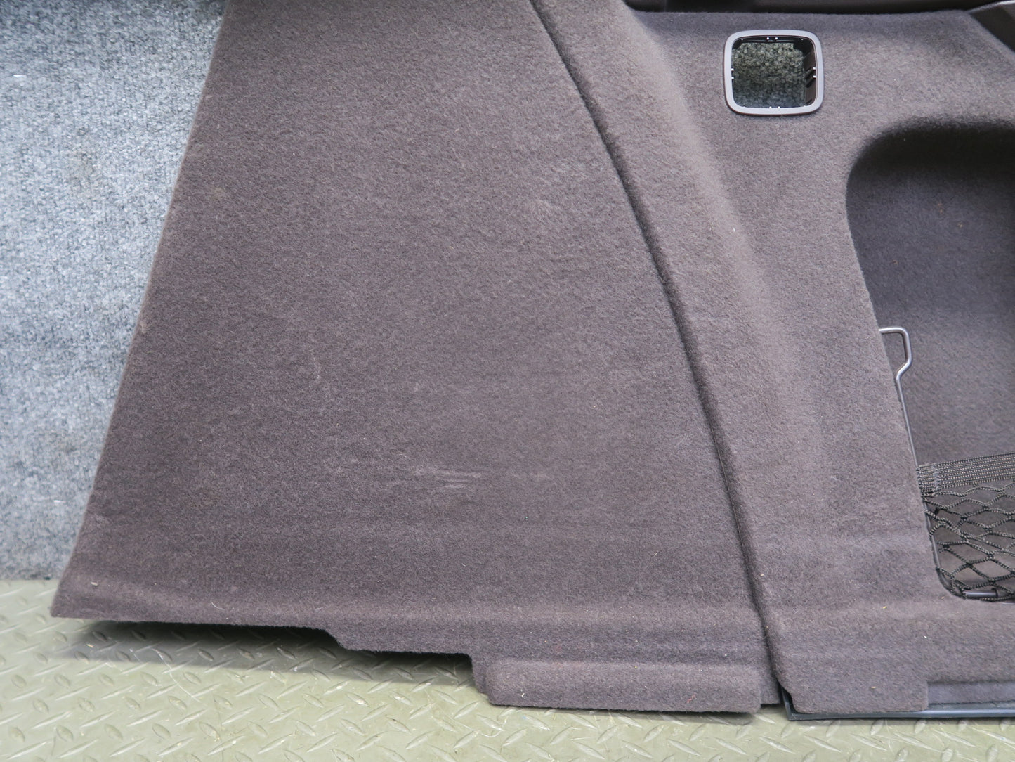 2015-2018 Porsche Macan Rear Right Side Trunk Trim Cover Panel 95B863880F