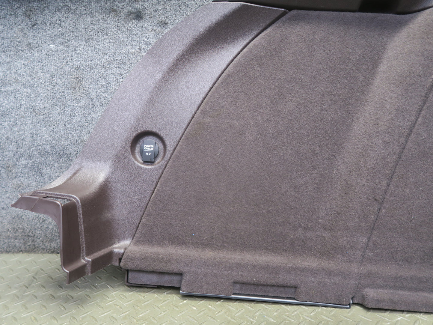 2015-2018 Porsche Macan Rear Left Side Trunk Trim Cover Panel 95B863879A