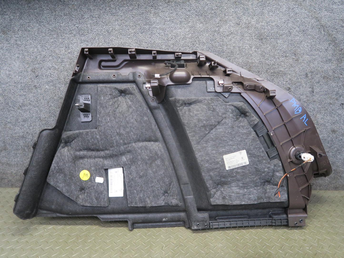 2015-2018 Porsche Macan Rear Left Side Trunk Trim Cover Panel 95B863879A