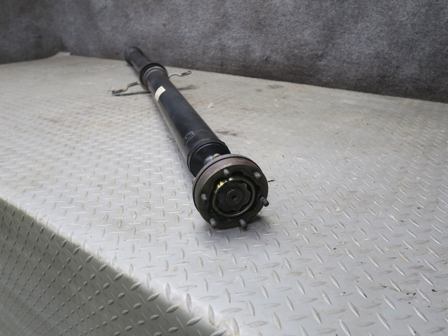 2015-2016 Porsche Macan 3.0L 3.6L AWD Rear Drive Shaft Propeller