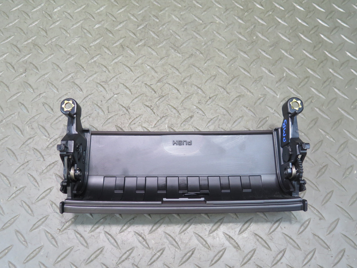 2015-2018 Porsche Macan Front Dash Glove Box Lid Cover Trim Panel