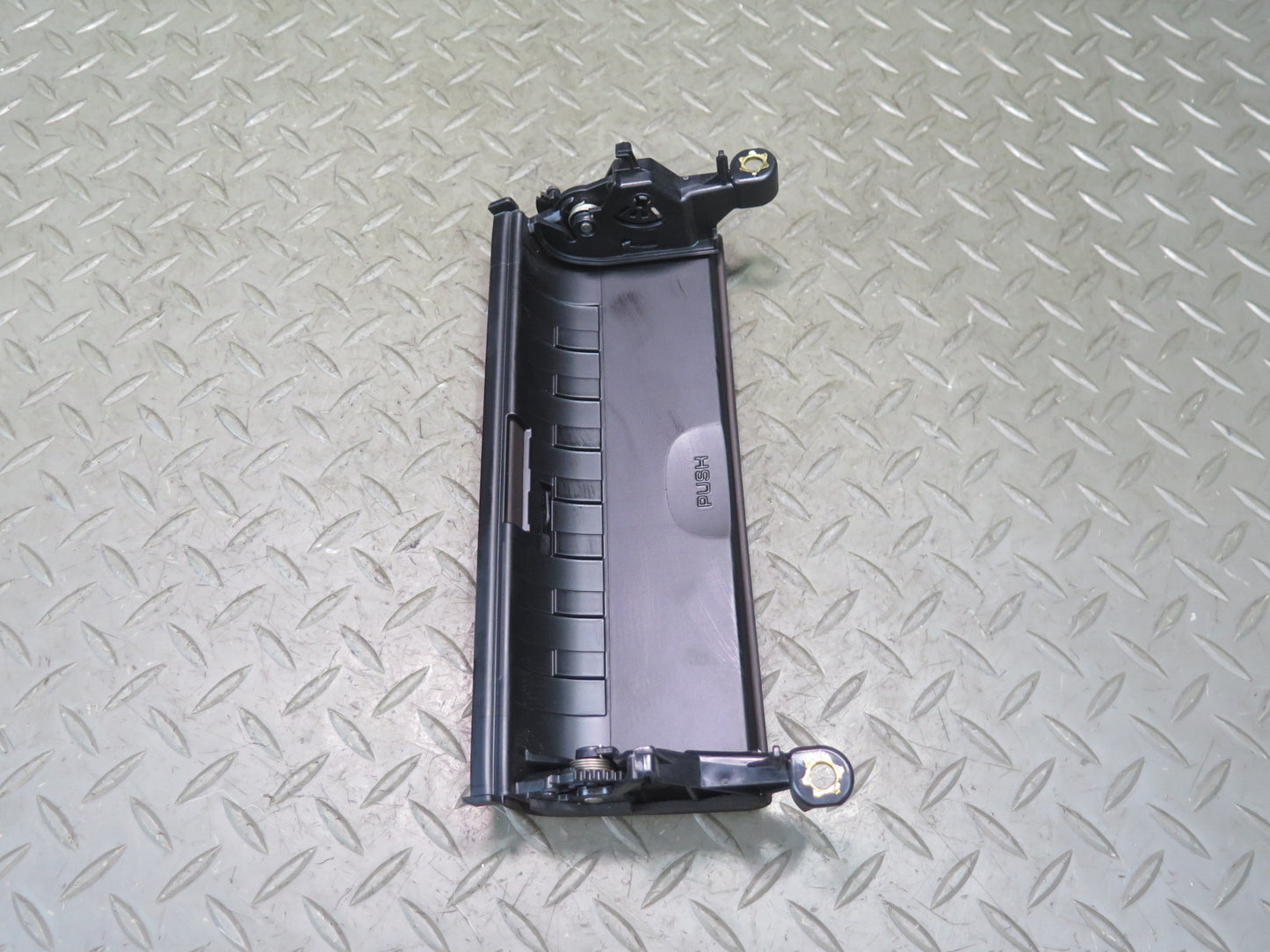 2015-2018 Porsche Macan Front Dash Glove Box Lid Cover Trim Panel
