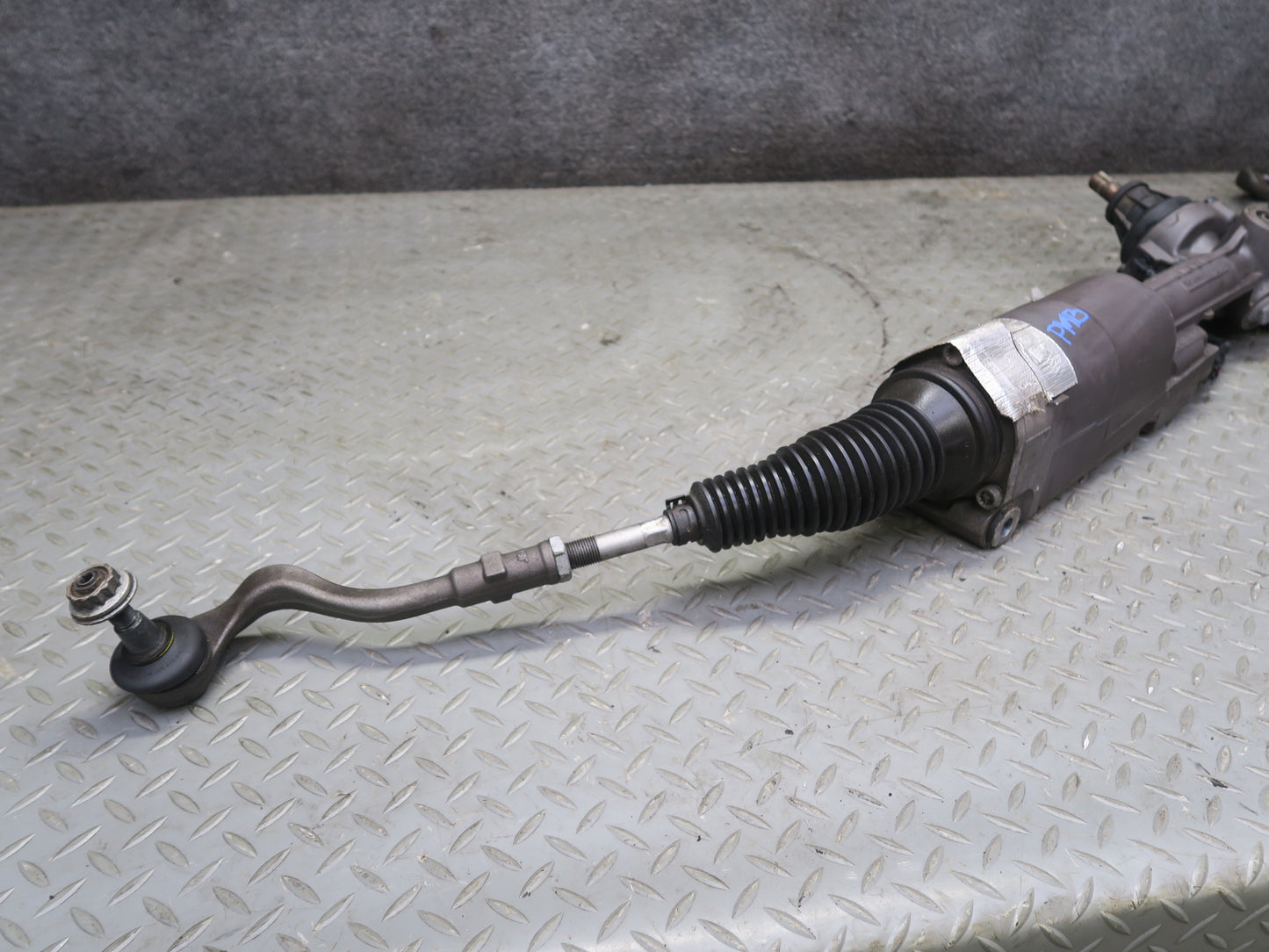 2015-2018 Porsche Macan Electric Power Steering Rack AND Pinion Gear