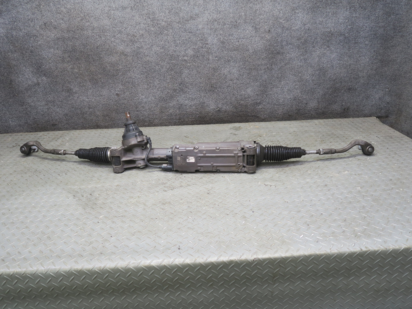 2015-2018 Porsche Macan Electric Power Steering Rack AND Pinion Gear