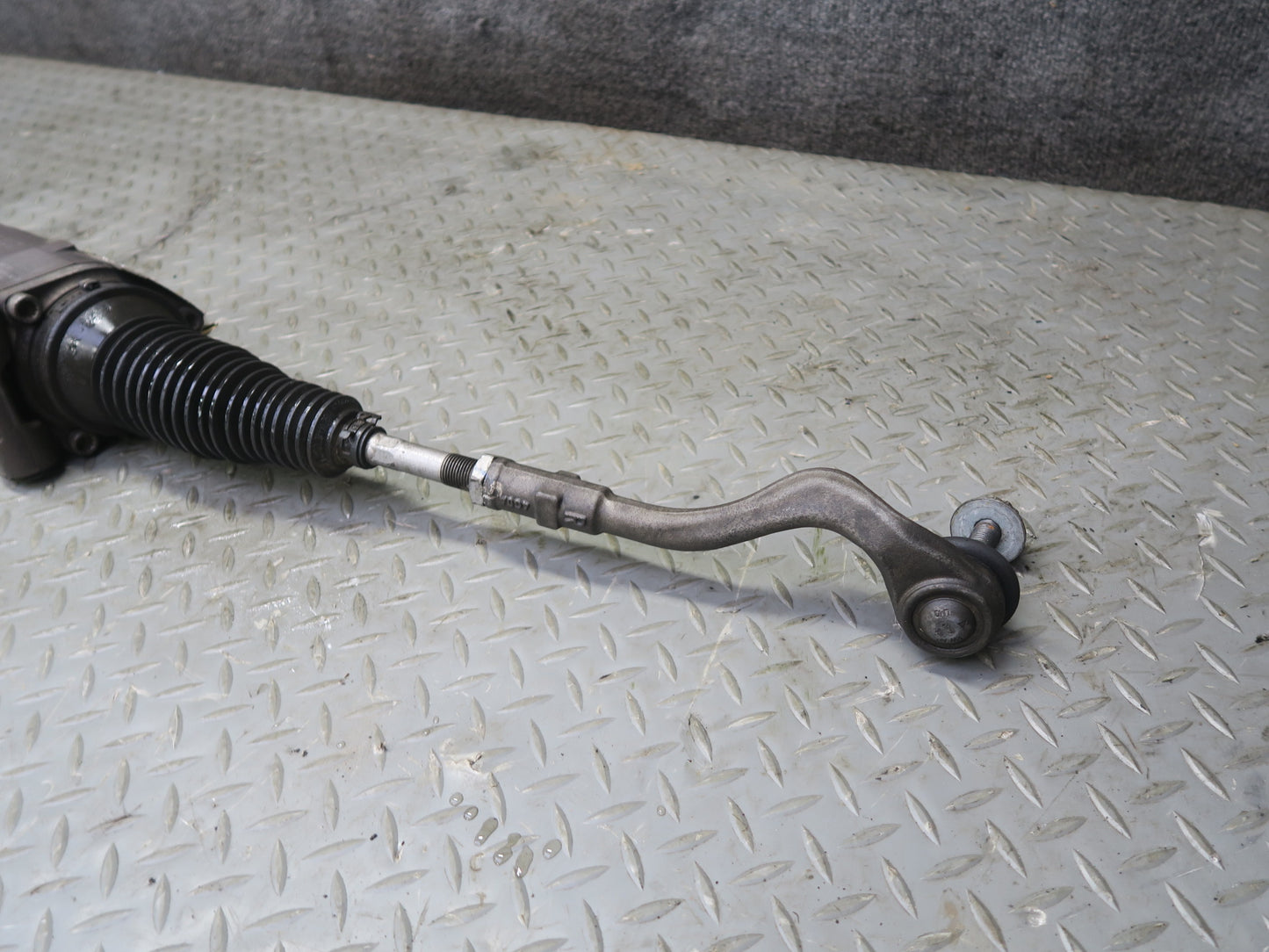 2015-2018 Porsche Macan Electric Power Steering Rack AND Pinion Gear
