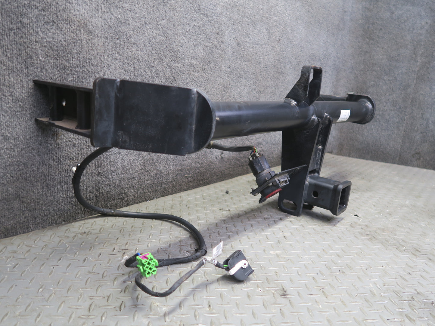 2015-2025 Porsche Macan Rear Bumper TOW Towing Trailer Hitch Bar Assembly