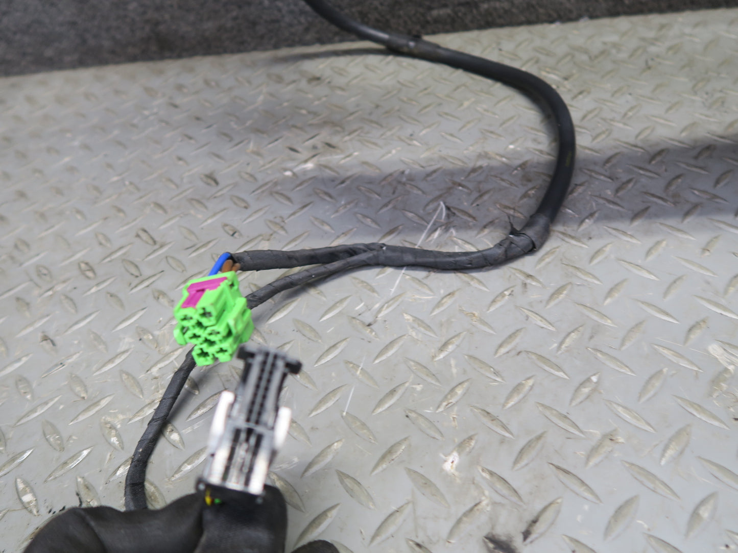 2015-2025 Porsche Macan Rear Bumper TOW Towing Trailer Hitch Bar Assembly
