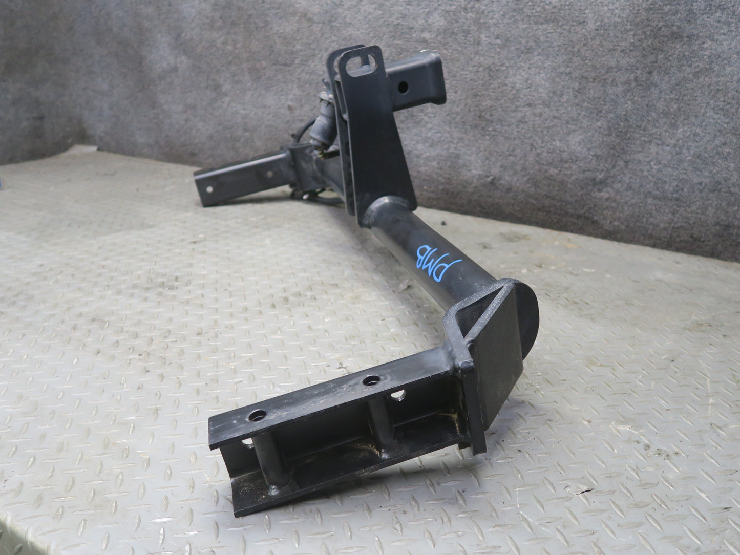 2015-2025 Porsche Macan Rear Bumper TOW Towing Trailer Hitch Bar Assembly