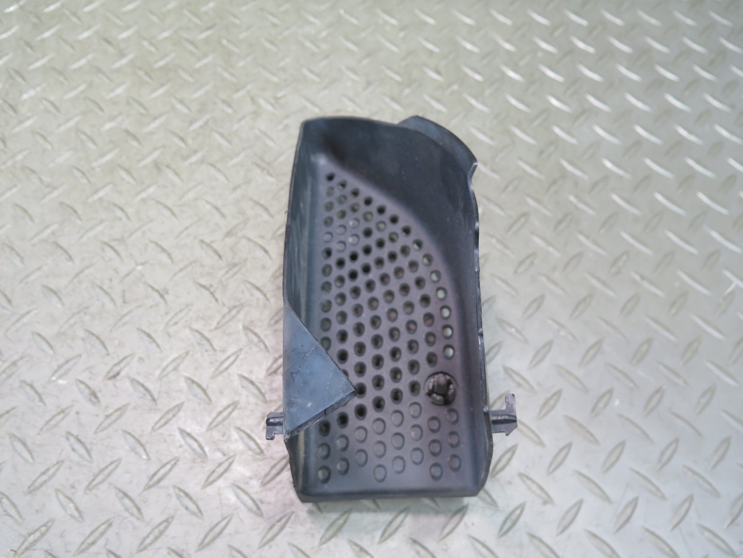 2015-2018 Porsche Macan Front Left & Right Bumper Air Duct Guide Set of 2