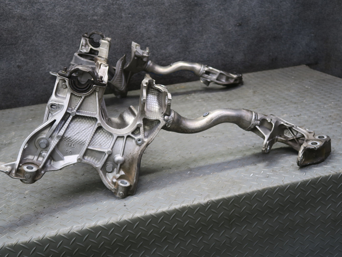 2015-2018 Porsche Macan Turbo Front Suspension Subframe Cradle Crossmember