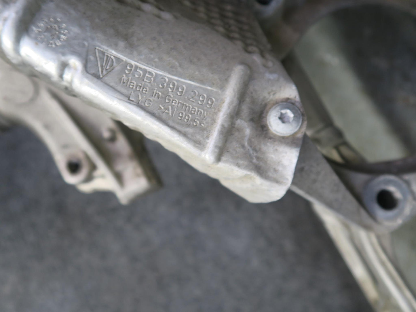 2015-2018 Porsche Macan Turbo Front Suspension Subframe Cradle Crossmember