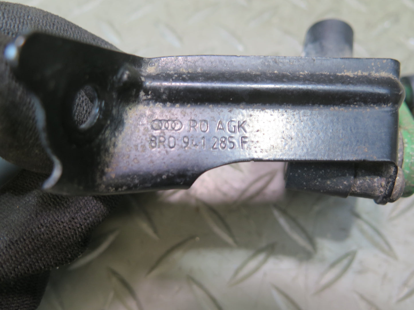 2015-2025 Porsche Macan Front Right Left Side Suspension Height Level Sensor Set