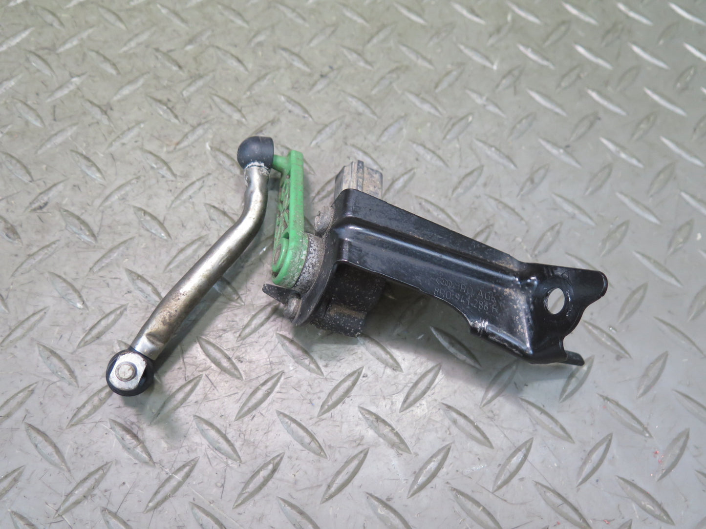 2015-2025 Porsche Macan Front Right Left Side Suspension Height Level Sensor Set