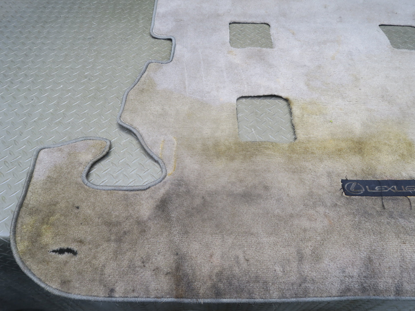 2003-2007 Lexus UZJ100L LX470 Rear Trunk Floor Cargo MAT Carpet Cover