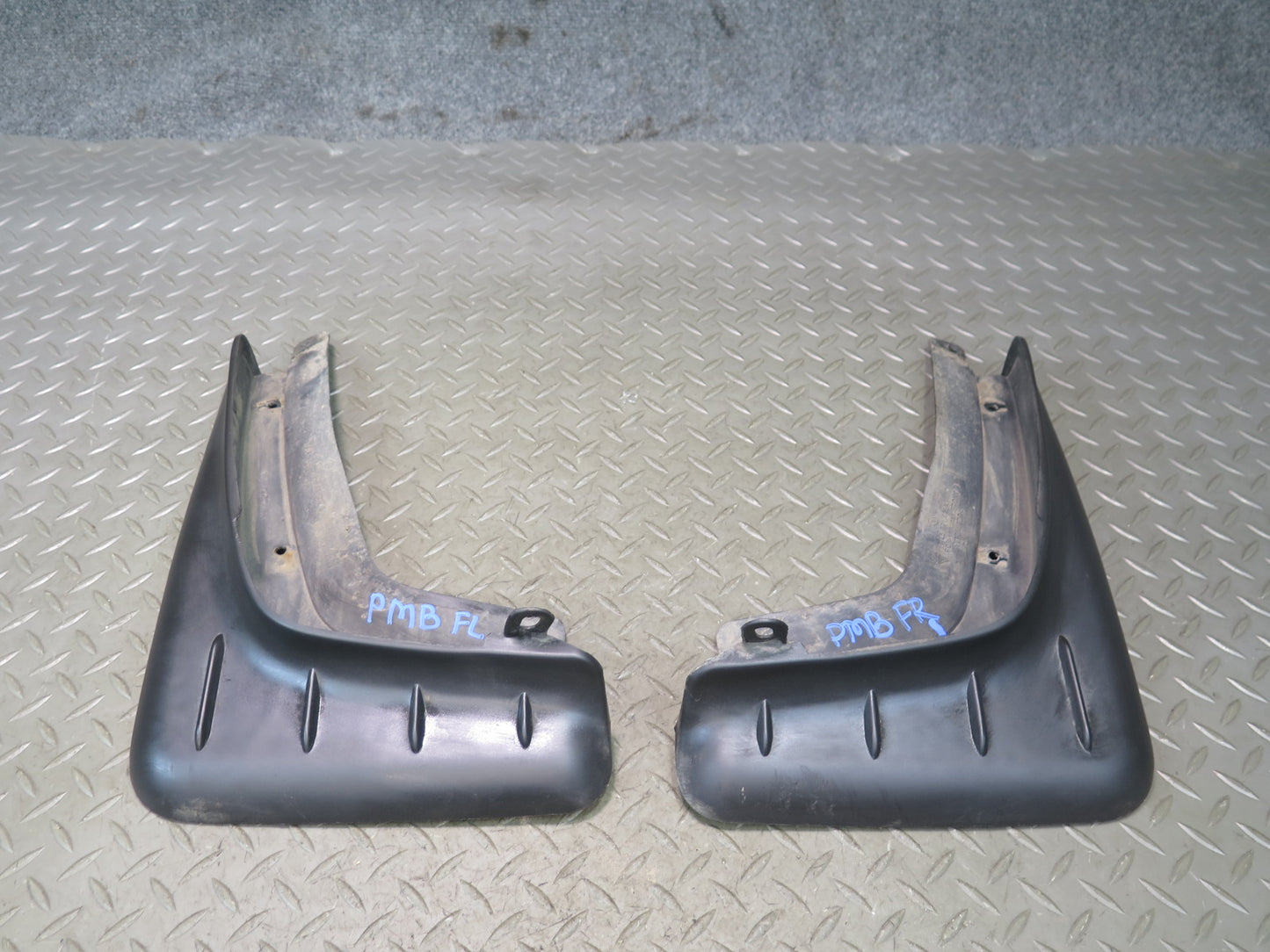 2015-2025 Porsche Macan Front Left & Right MUD Flap Splash Shield Guard Set