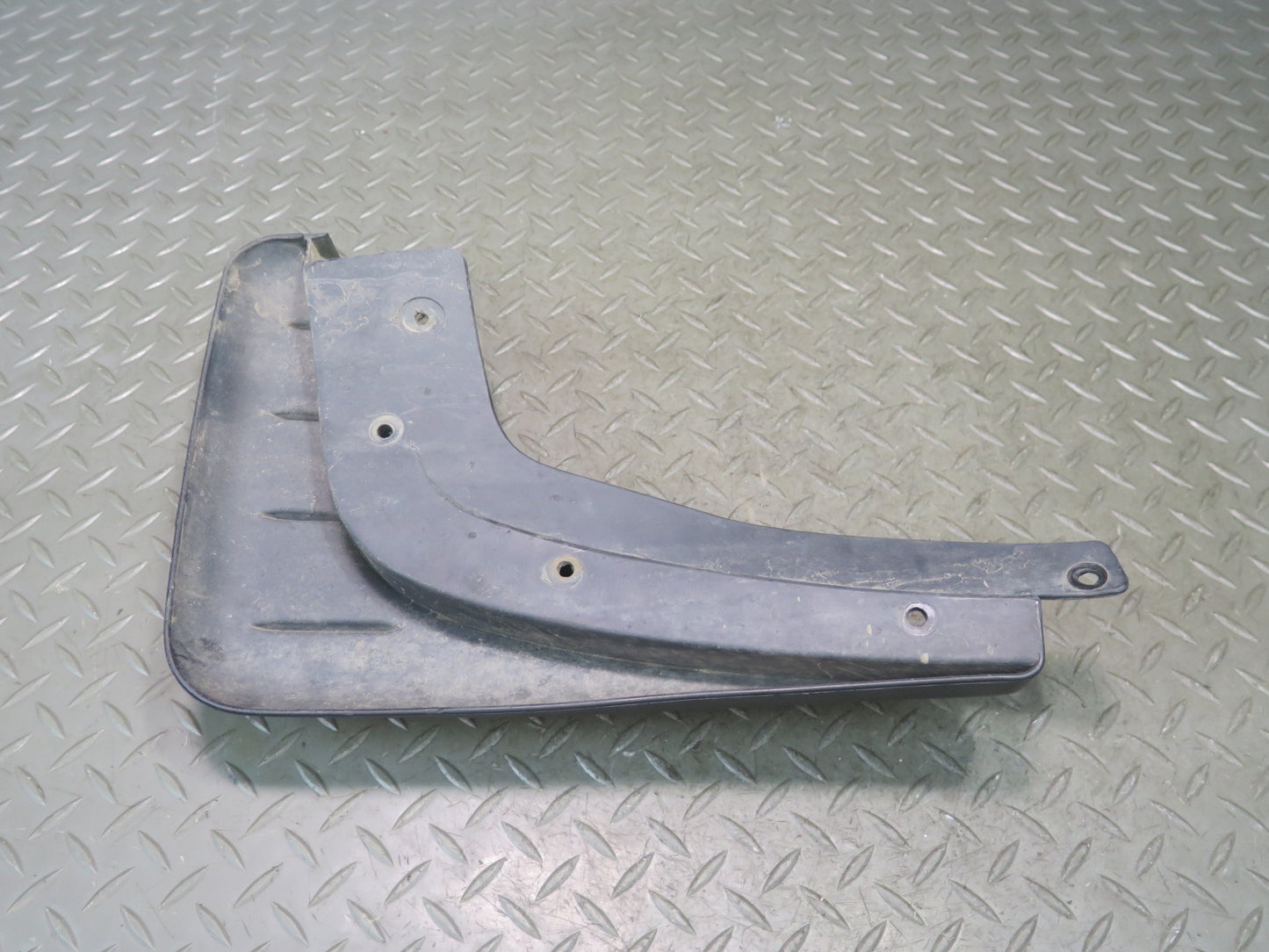 2015-2025 Porsche Macan Front Left & Right MUD Flap Splash Shield Guard Set