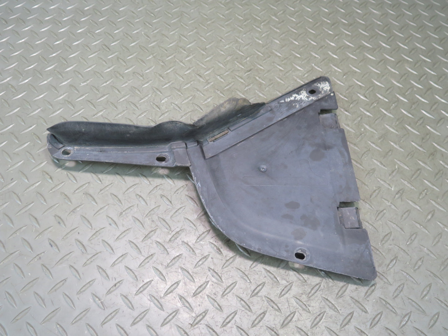 96-99 BMW E36 328iC Set of 2 Front Bumper Left & Right Lower Support OEM