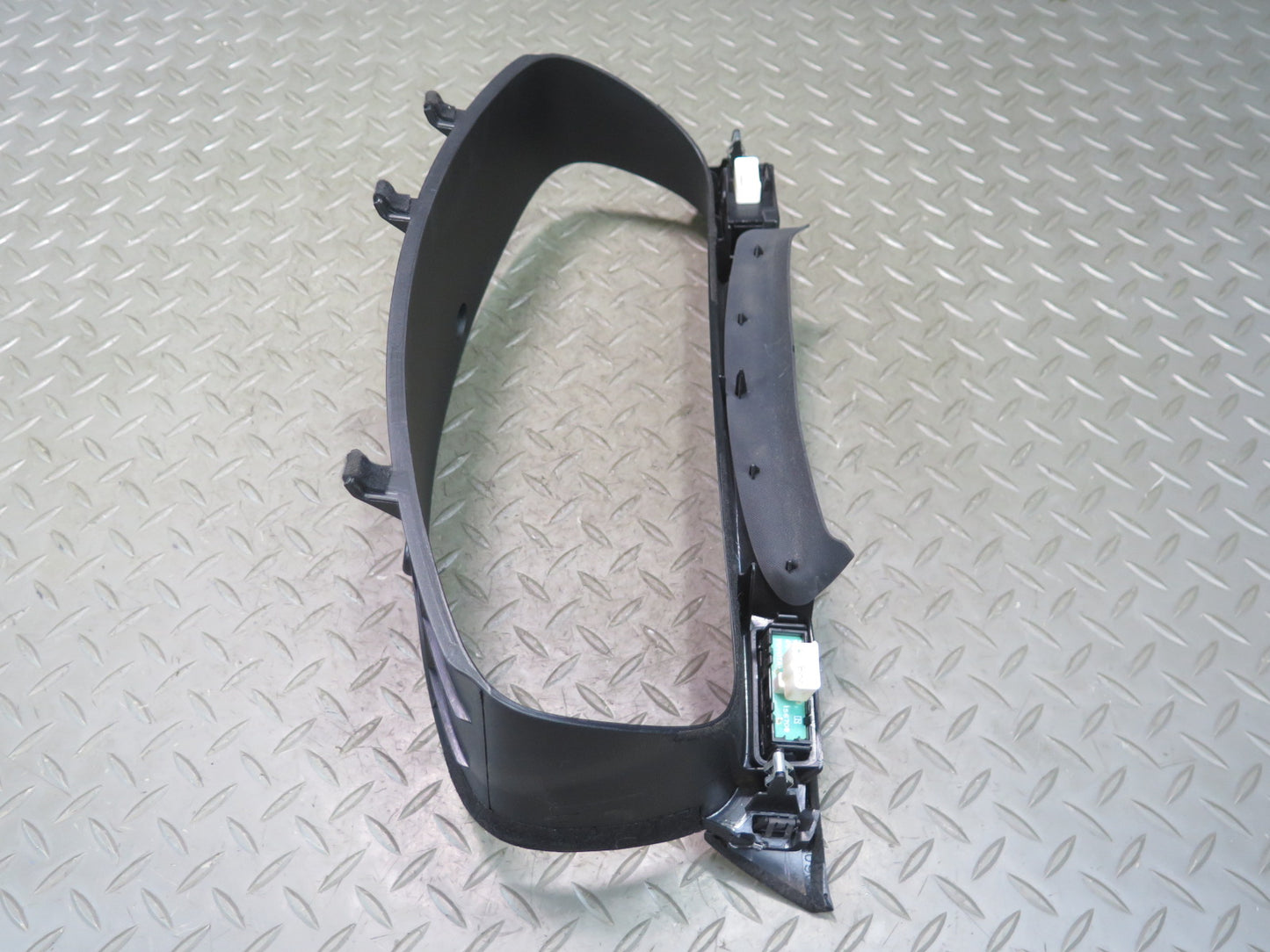 01-06 Lexus UCF30L LS430 Dash Instrument Cluster Speedometer Trim w Switches OEM