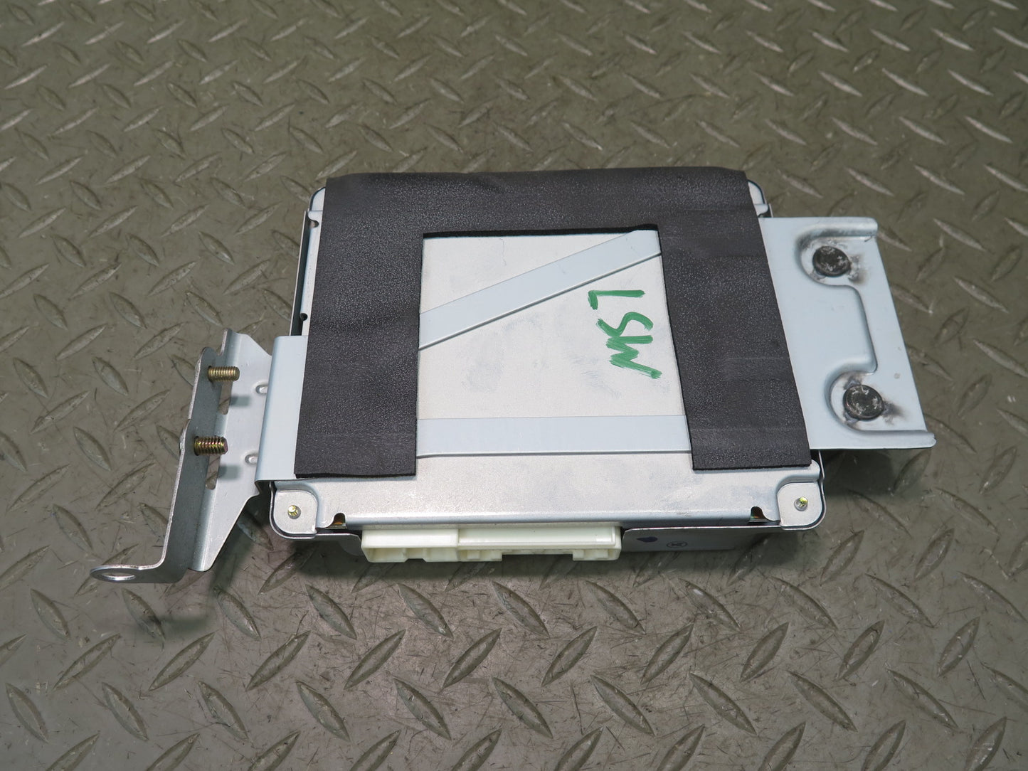 04-06 Lexus UCF30L LS430 Parking Assist Control Module 86792-50040 OEM