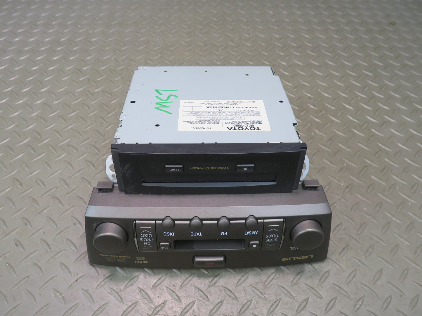 04-06 Lexus LS430 Mark Levinson Radio Cassette CD Player Receiver Head Unit OEM