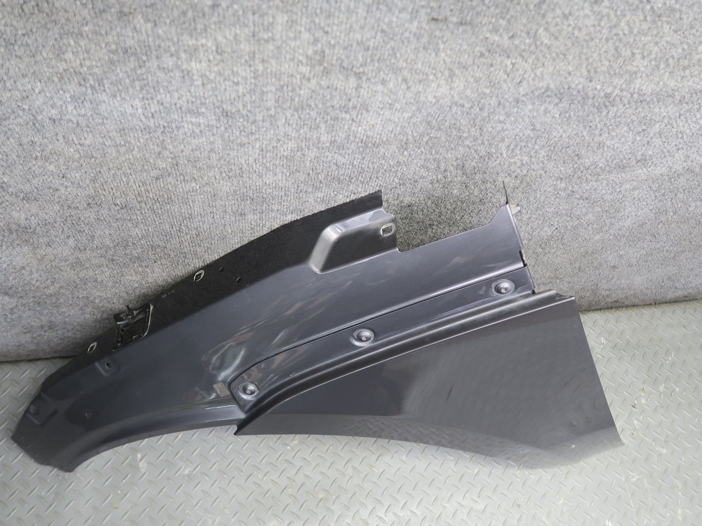 2015-2025 Porsche Macan Front Left Side Fender Shell Panel Cover Gray