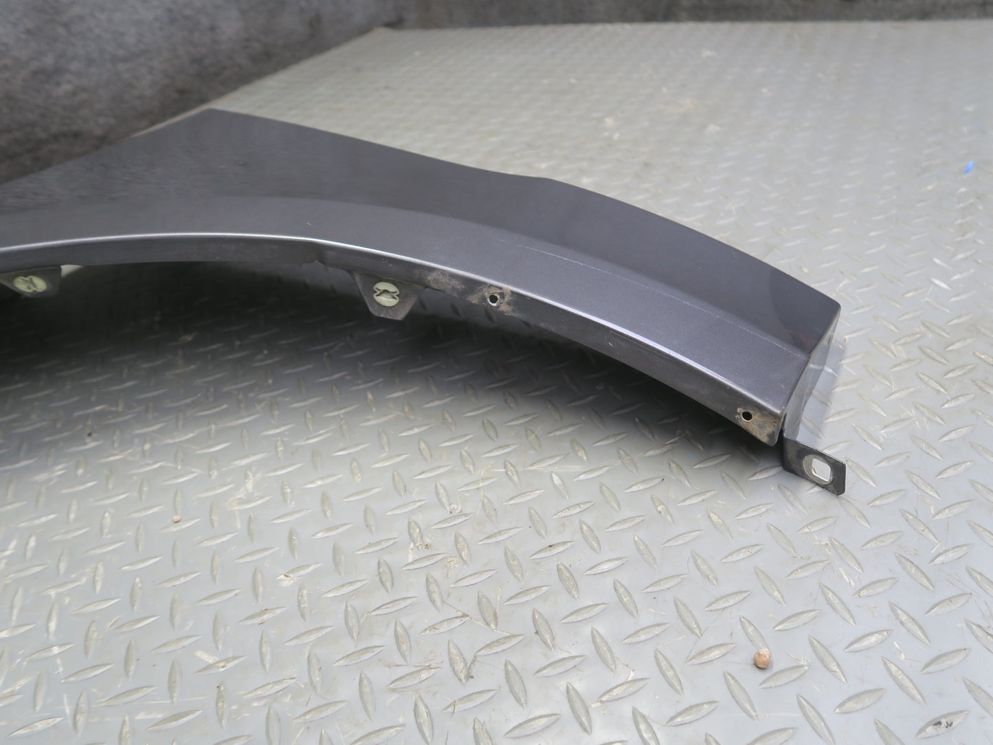 2015-2025 Porsche Macan Front Left Side Fender Shell Panel Cover Gray