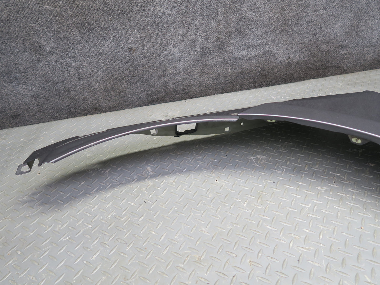 2015-2025 Porsche Macan Front Left Side Fender Shell Panel Cover Gray