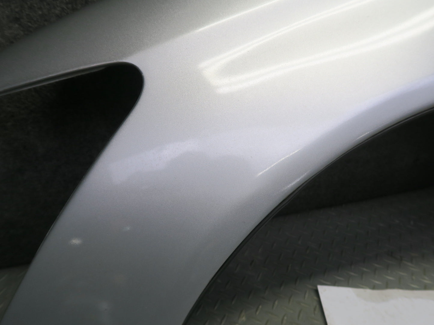 04-06 Lexus UCF30L LS430 Front Left Fender Shell Panel Cover OEM