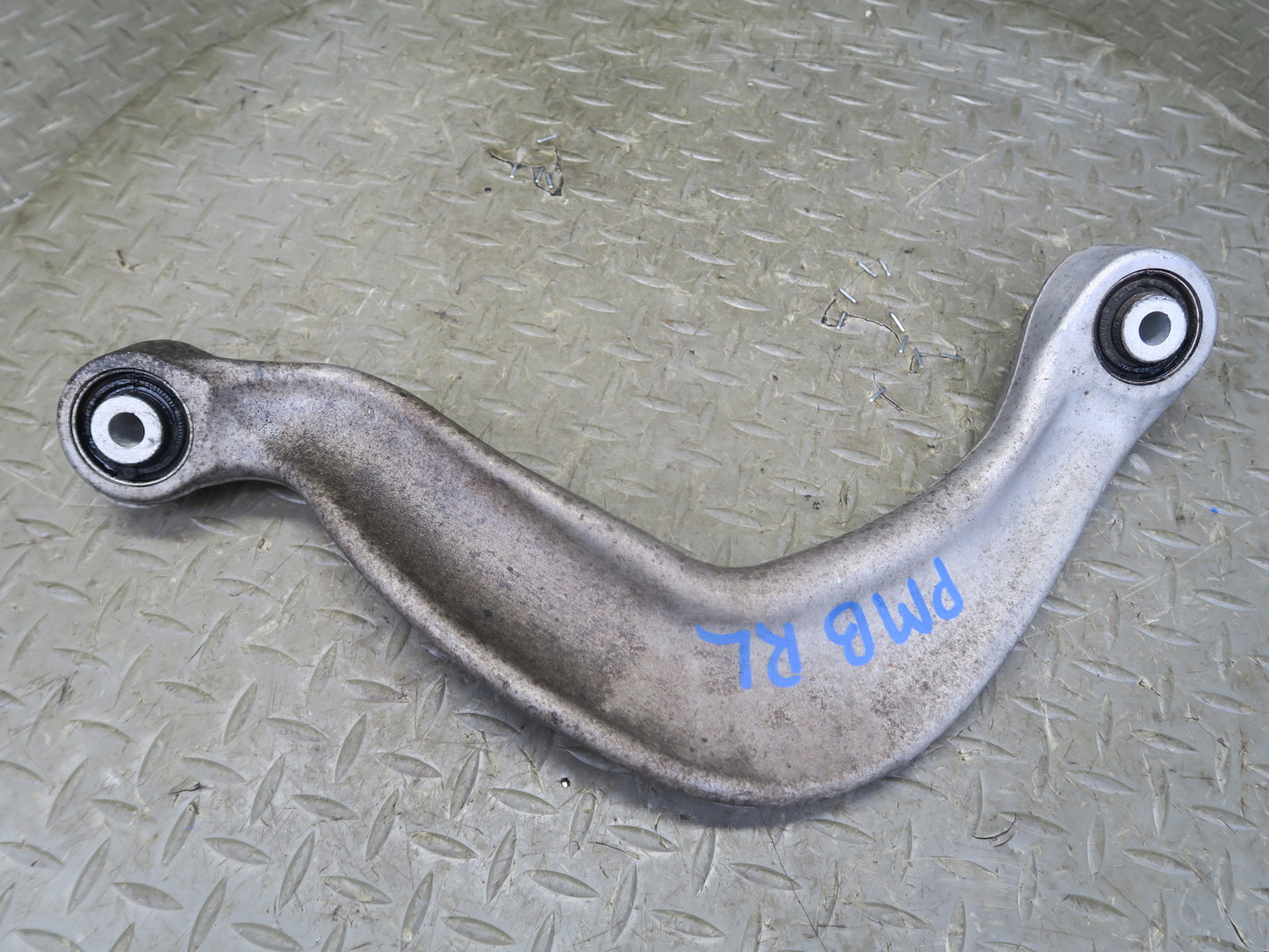 2015-2018 Porsche Macan Rear Left Upper & Lower Control Arm Set of 3