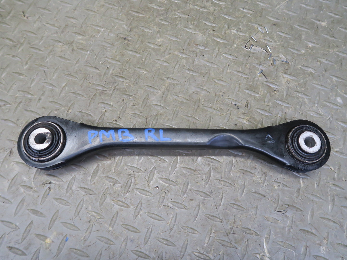 2015-2018 Porsche Macan Rear Left Upper & Lower Control Arm Set of 3