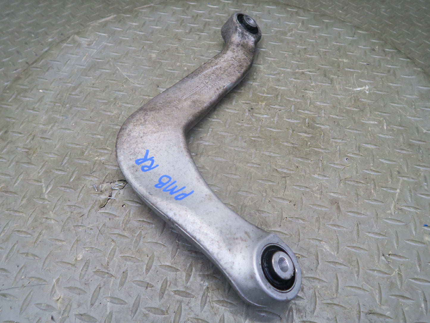 2015-2018 Porsche Macan Rear Right Upper & Lower Control Arm Set of 3
