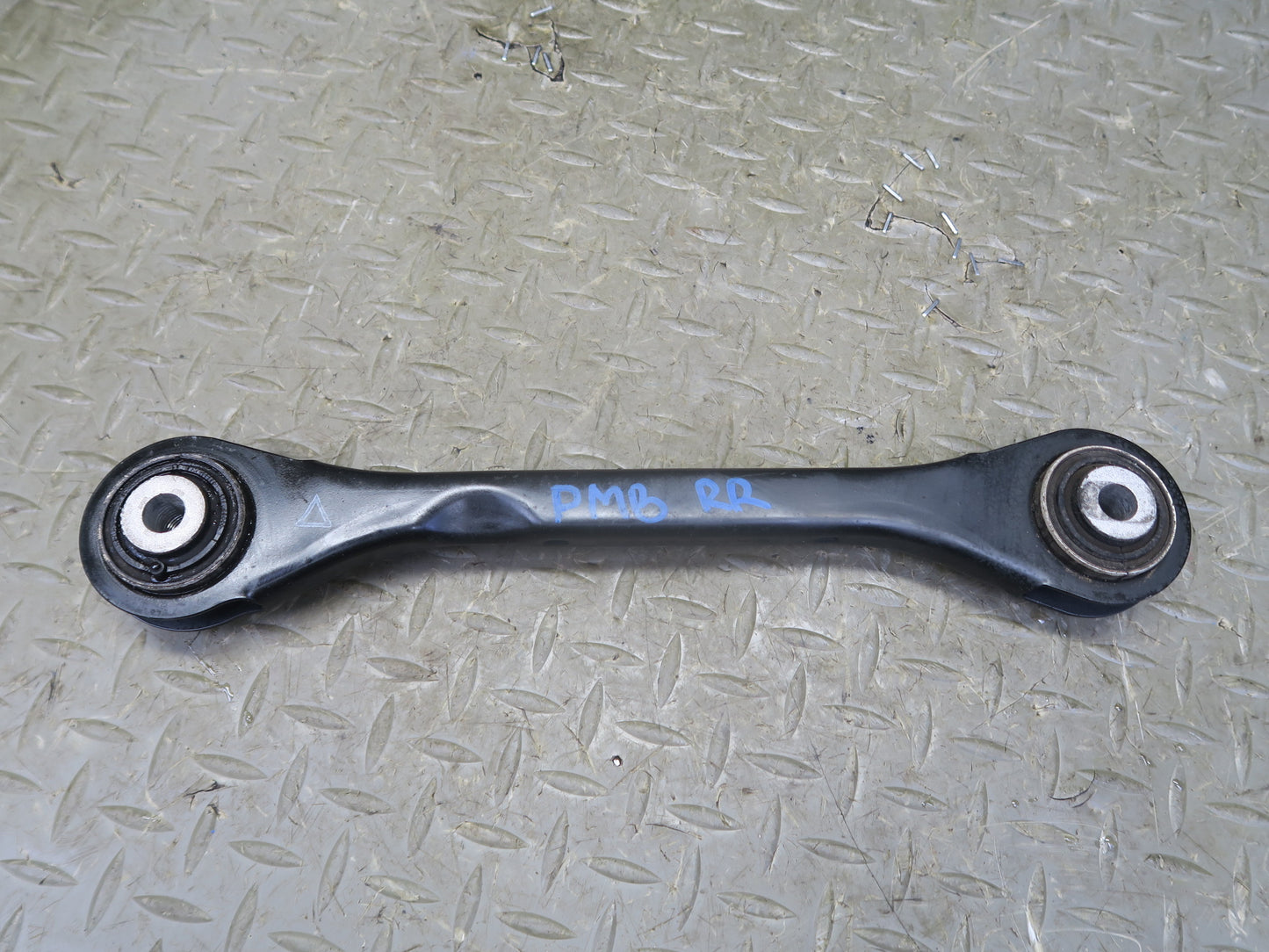 2015-2018 Porsche Macan Rear Right Upper & Lower Control Arm Set of 3