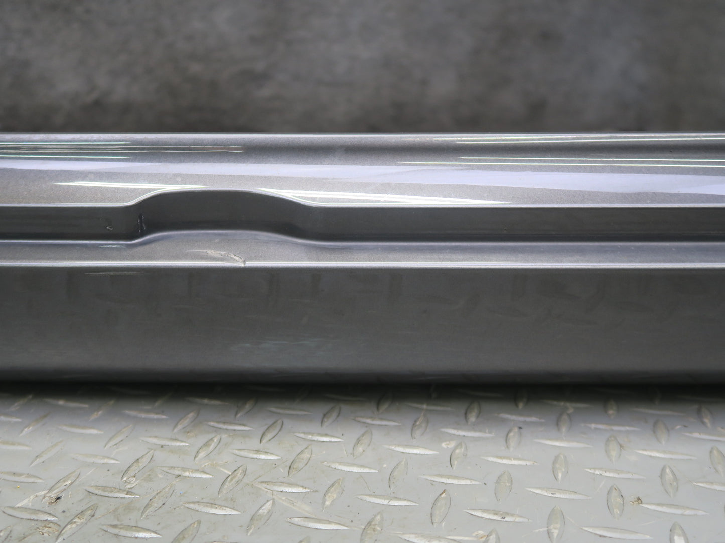 2015-2025 Porsche Macan Left Side Skirt Rocker Panel Molding Mount Bracket Set