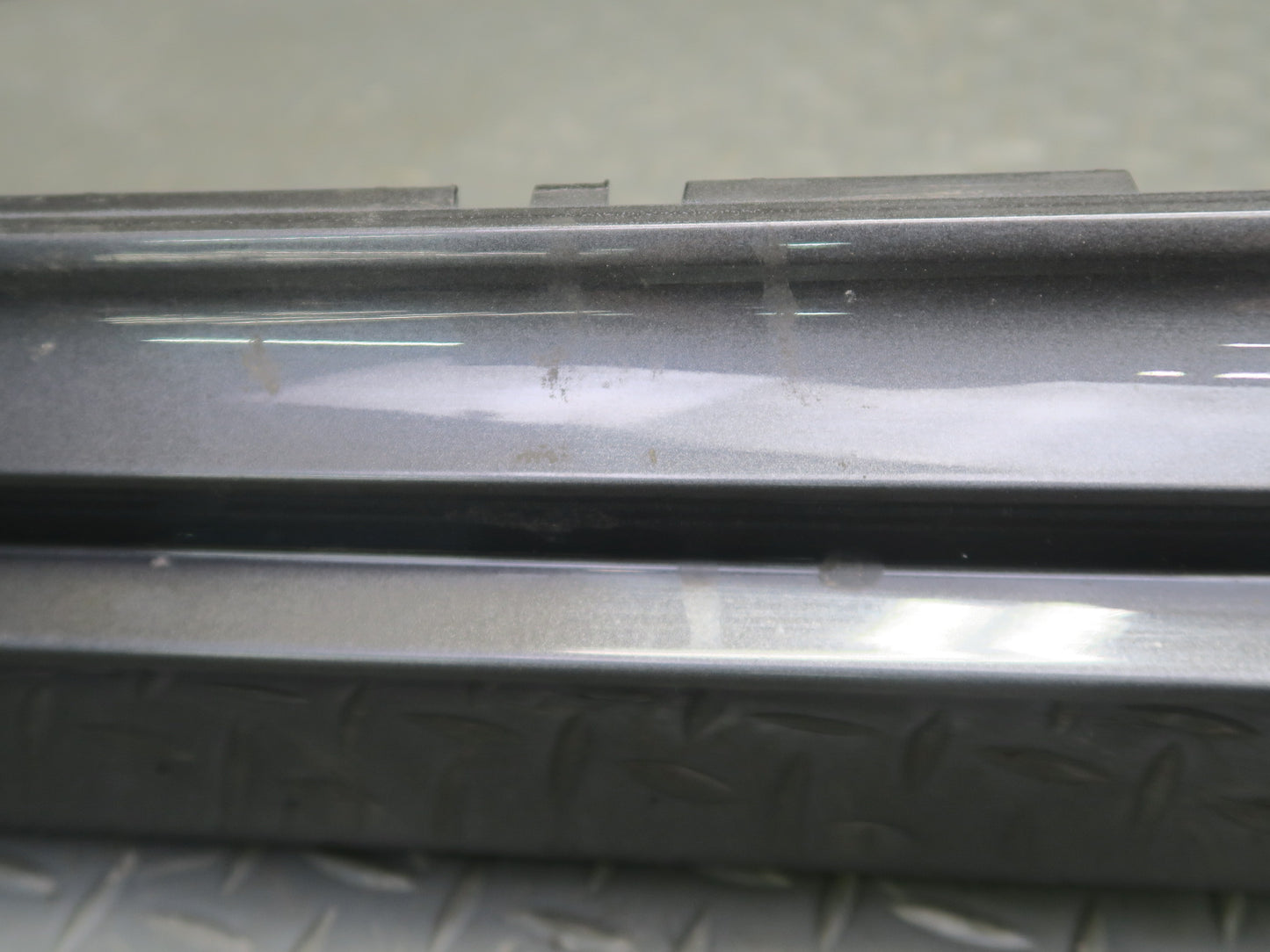 2015-2025 Porsche Macan Left Side Skirt Rocker Panel Molding Mount Bracket Set